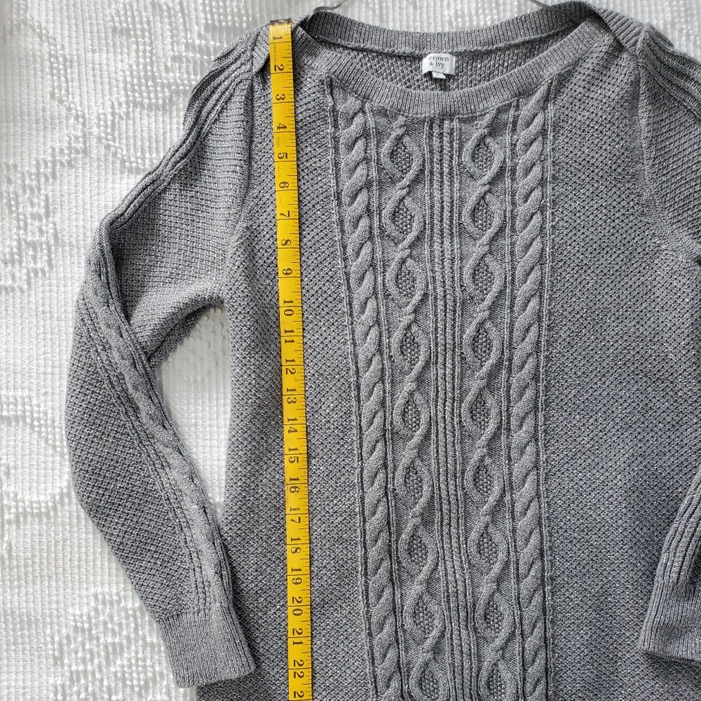 ⛄️ crown & ivy ⛄️ Gray and Silver Metallic Sweater - Picture 7 of 15